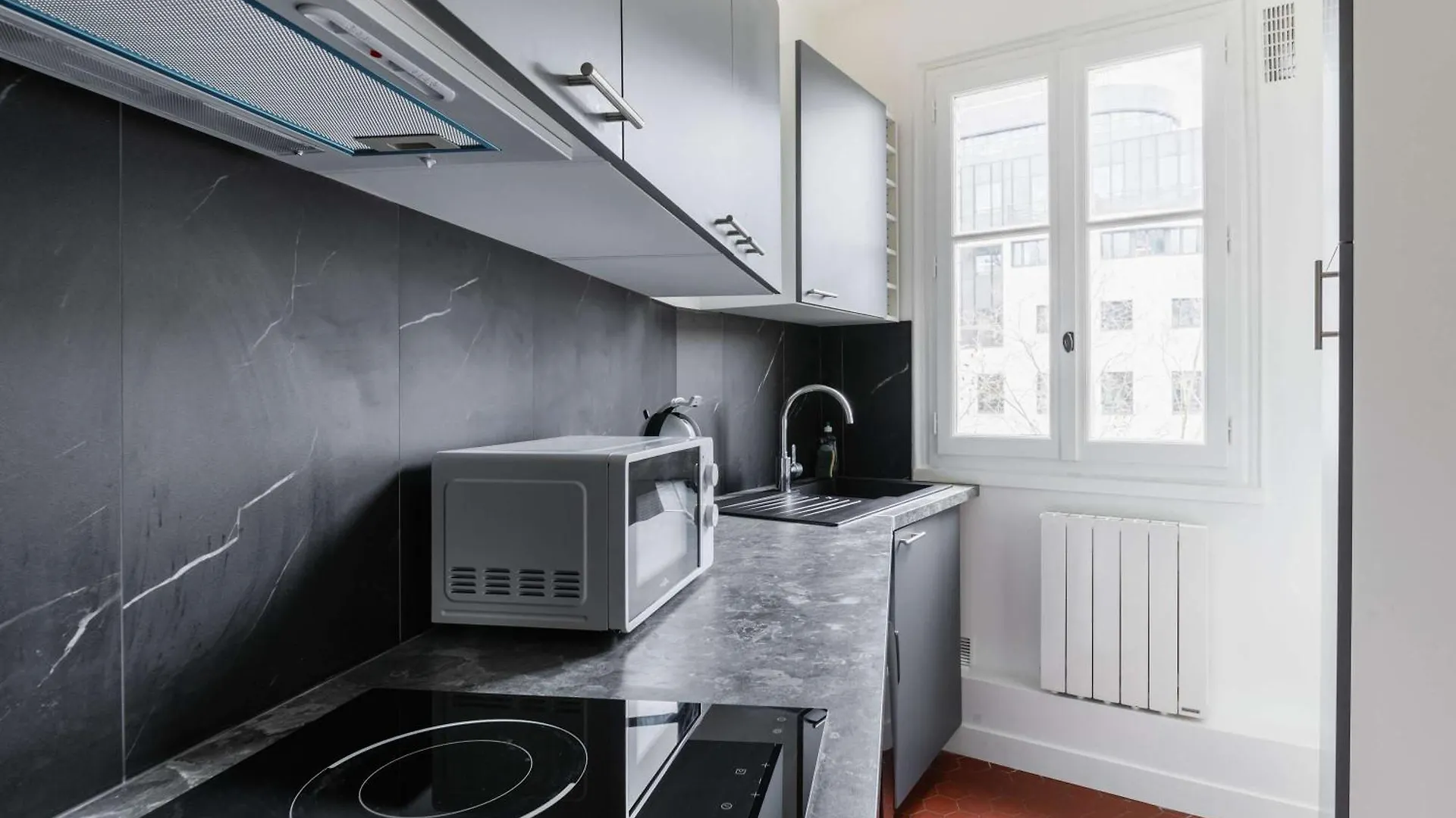 Appartement 3 Pieces Au Coeur Du 19E - 4P باريس 0*,  فرنسا